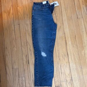 Denizen from Levi's Dark Blue Ankle Jeans